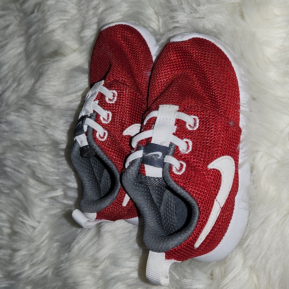 Nike Roche One 6c